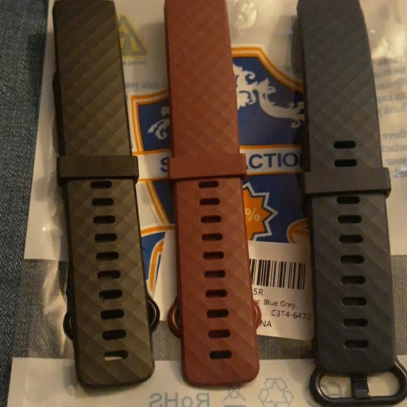 Fitbit charge 3 wristbands - Picture 1 of 3